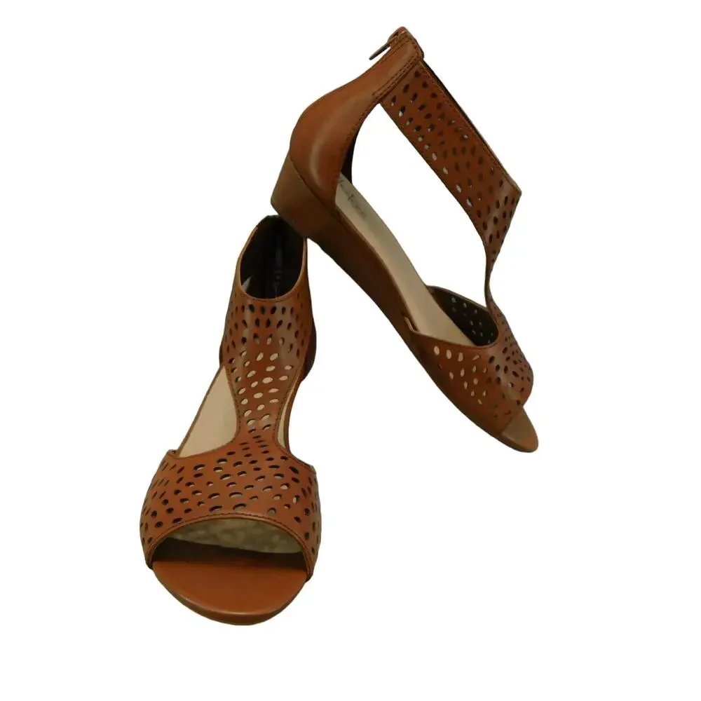 Clarks Women's Shoes Abigail Ruby Perforated Leather Dark Tan Sandal Size 8.5W - Picture 4 of 13